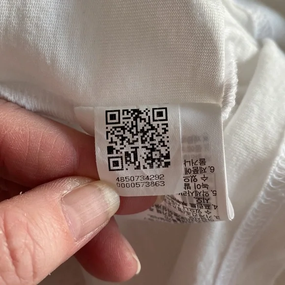 🌼 FILA - Short Sleeve Crop T-Shirt 🌼 - Picture 8 of 9